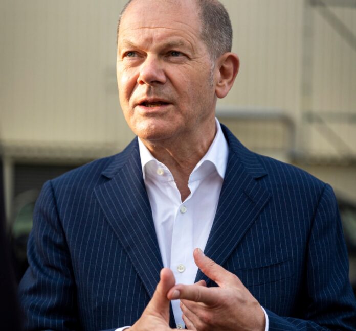 Olaf Scholz, German Chancellor, meets with top Indian business minds in Bengaluru