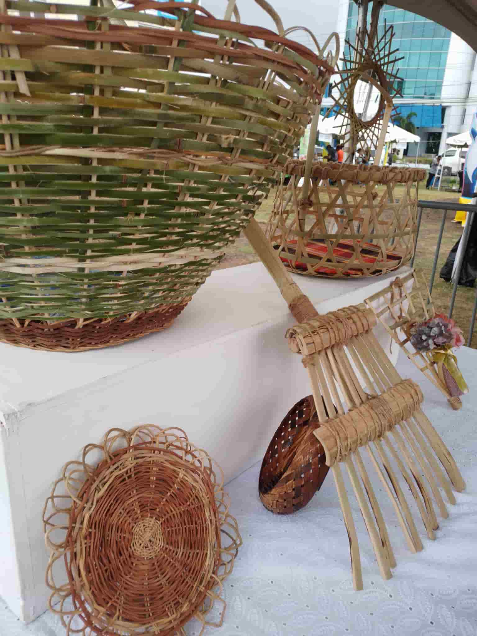 Creativity of Saint Lucian in the Bamboo Works workshop. (Credits: Stan Bishop, Facebook)